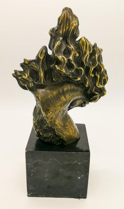 Скульптурная композиция с головой лошади. Вторая половина XX века, бронза, подпись