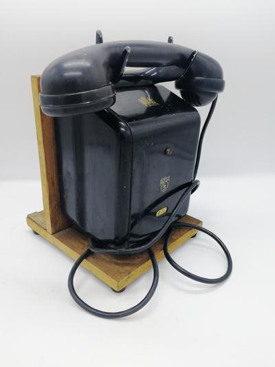 Настенный телефон "Simens &amp; Halske" W24. Германия. Первая половина ХХ века.