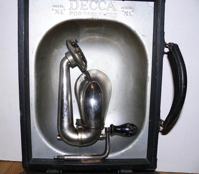 Патефон &quot;DECCA&quot;. Англия. 1940-е годы.