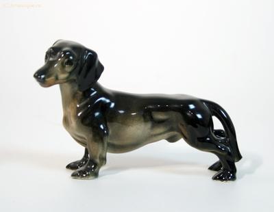 Статуэтка "Такса чёрная". Конец ХХ века.