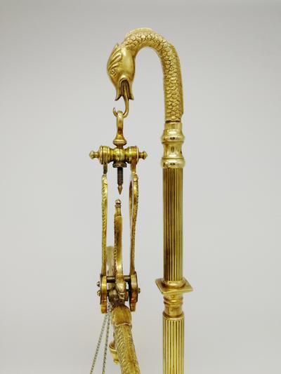 Коромысловые весы. Равноплечие коромысловые весы с подвесными чашками. Середина XIX века