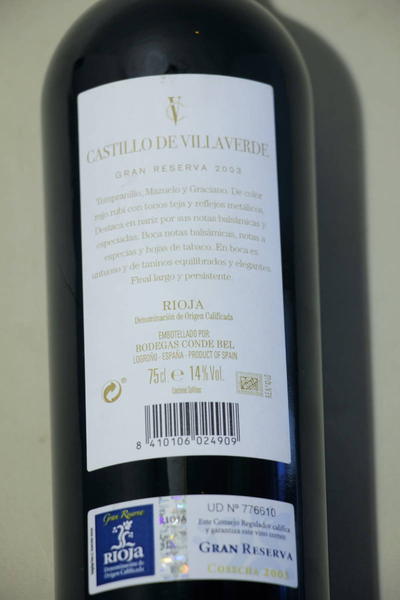 Вино 2003 &quot;CASTILLO DE VILLAVERDE&quot; Gran rezerva. &quot;Гран Резерва&quot; означает, что вино выдерживалось не менее трёх лет в дубовых бочка (относится к испанским винам)