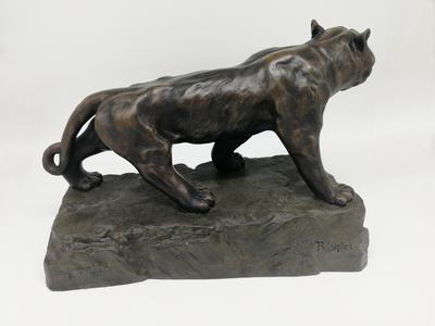 Скульптура «Идущая пантера». Германия. Первая половина XX века.