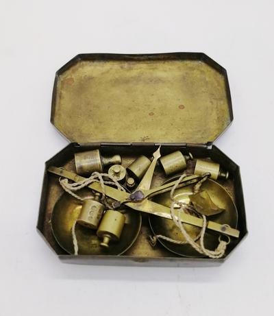 Весы дорожные. Западная Европа, rонец XIX - начало XX века