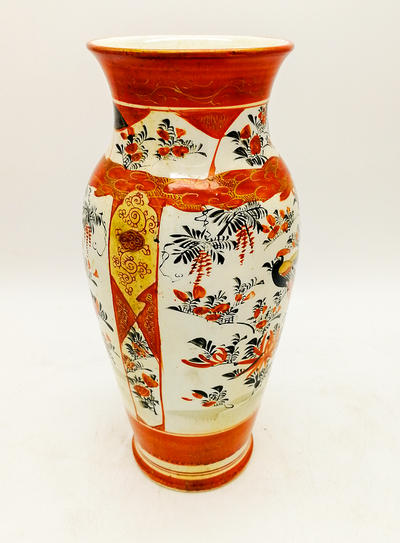 Парные вазы в стиле Кутани. Япония, эпоха Мейдзи, конец XIX века