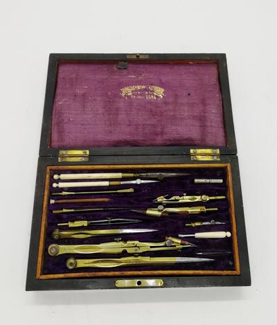 Готовальня. Западная Европа, конец XIX начало XX вв.