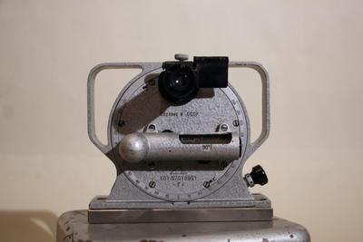 Квадрант оптический КО1. Изготовитель - Новосибирский приборостроительный завод имени В.И. Ленина.