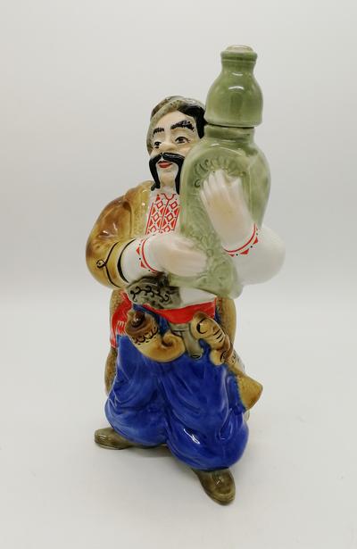 Штоф "Казак". СССР, Киев, Середина XX века. Киевский ЭКХЗ, 1957 г., без повреждений.