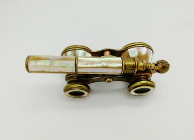 Бинокль театральный. Франция. Конец XIX - начало XX века
