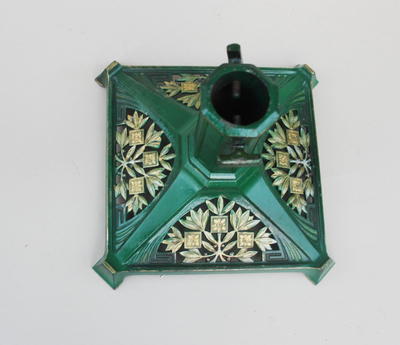 Подставка для рождественской елки. Специальное приспособление для установки новогодней елки.