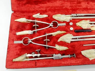 Готовальня завод "СОЮЗ" тип - КБ. СССР, середина ХХ века. В коллекционной сохранности.