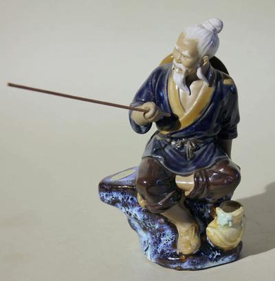 Статуэтка "Рыбак". Китай. 1970-80- е годы. ХХ века.