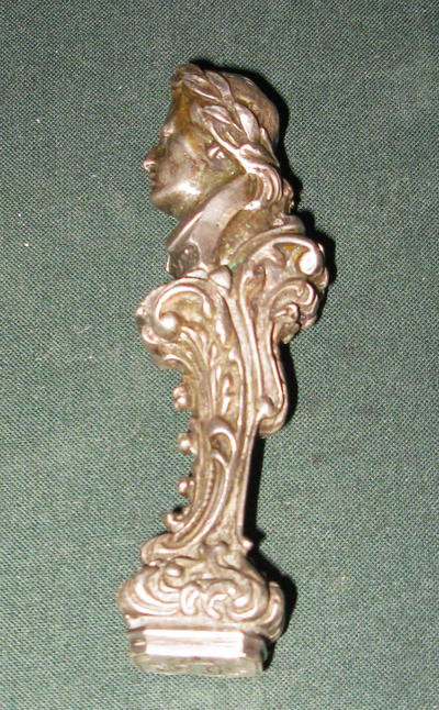 Печать под суруч. Серебро. Выполнена в виде бюста Шиллера. Германия (?).