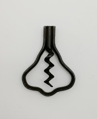 Складной штопор с отверстиями для пальцев. Западная Европа, начало 20 века