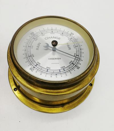 Яхтенные часы с барометром "Observer". Западная Европа, середина XX века