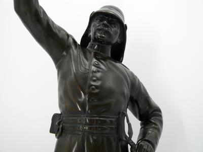 Скульптура "Пожарный". Германия, конец XIX века