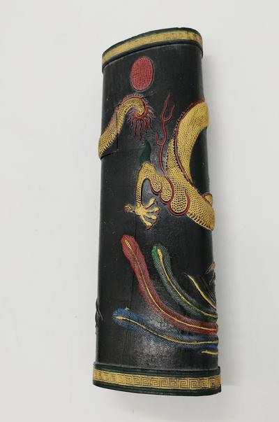 Коллекционный брусок китайской туши "Танцующий феникс, парящий дракон". Китай, провинция Цзянсу. Конец XIX - начало XX века.