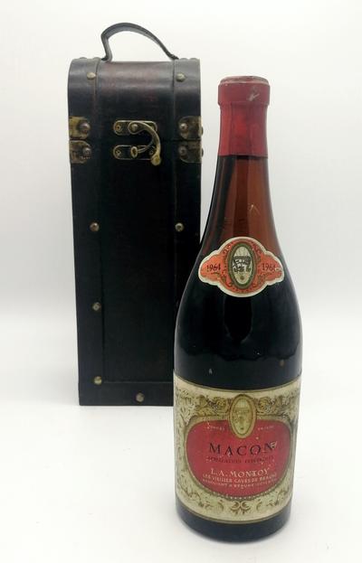 Вино 1964 &quot;Macon&quot;. Производитель - L.A. MONTOY Les vieilles caves de Beaune / Cтарые погреба Бона