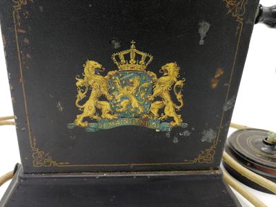 Аппарат телефонный "L.M. Ericsson &amp; Co". Швеция, модель 1895 года