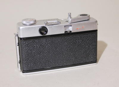 Фотоаппарат "Meikai EL". Компактная пленочная фотокамера, производилась компанией Tougodo (Япония) с 1963 года.
